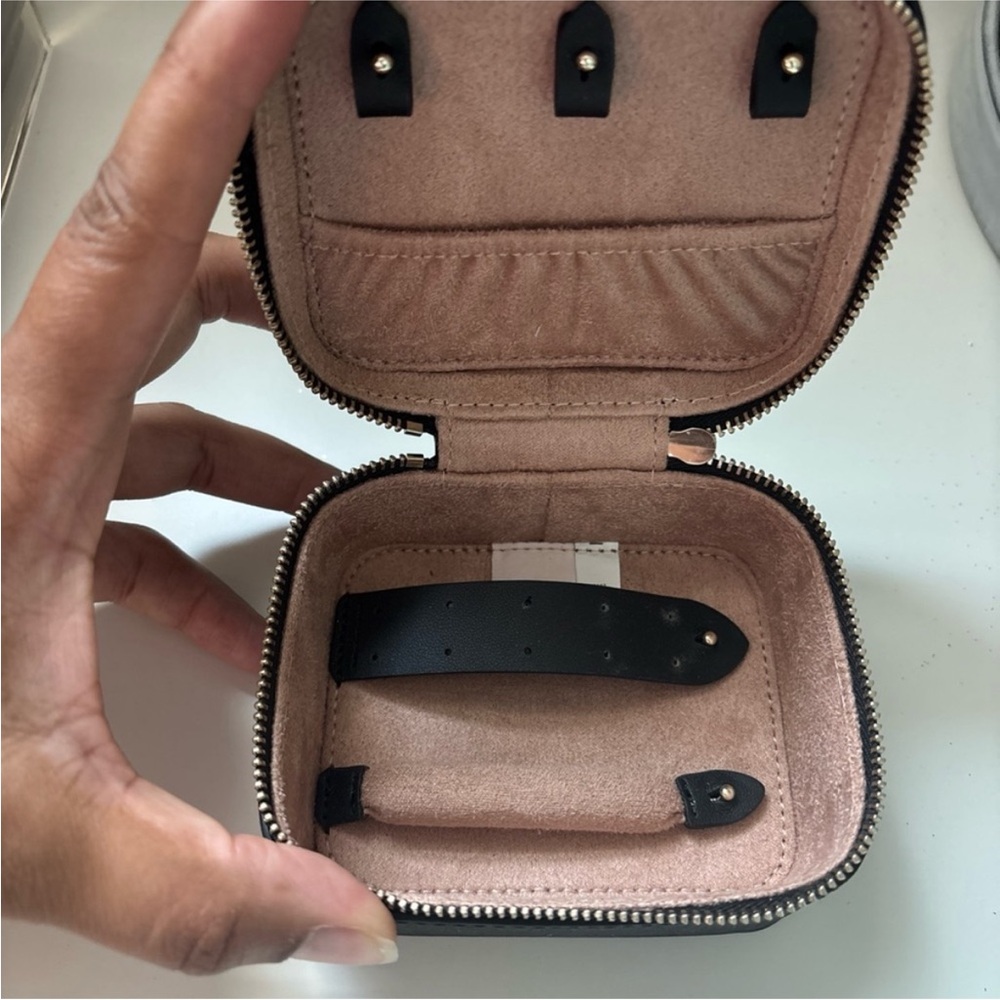 Kate Spade NWT New York Staci Black Hard Shell Travel Jewelry Case - Picture 6 of 10